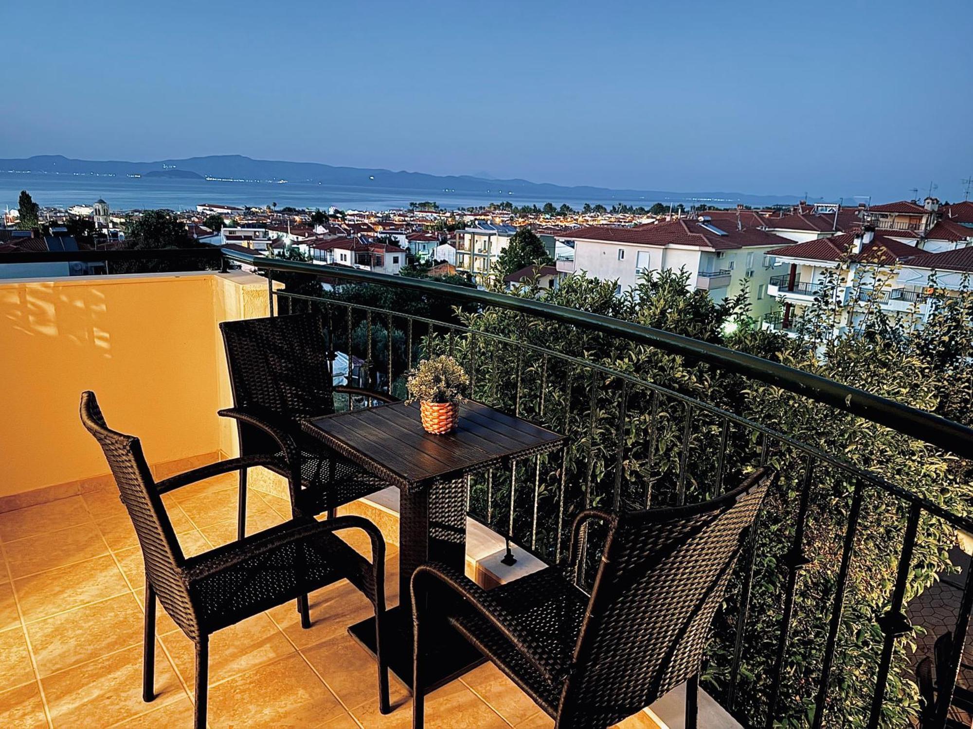 Hotel Sun Sight Pefkochori Exterior foto